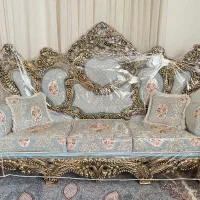مبل سلطنتی