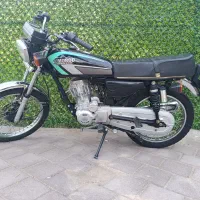 موتور زمرد 200cc