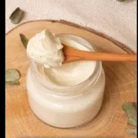 کرم روشن کننده پوست صورت