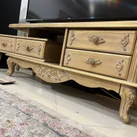 میز تلوزیون در حد نو .چوب