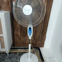 پنکه ایستاده گاسونیک چرخش دورانی پرتاب باد قوی