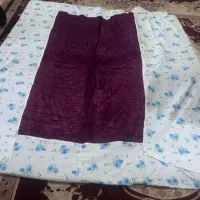 دو عدد رختخواب مخمل با دوعدد تشک وچند عدد پتو