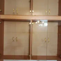 ویترین دیواری