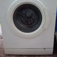 لباسشویی اتوماتیک آلمانی در حد نو