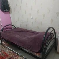 تخت تک نفره