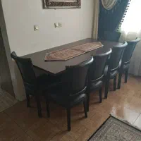 میز وصندلی و۳عدد مبل