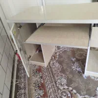میز کامپیوتر و تحریر