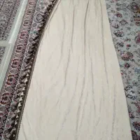 پرده مخمل تمیز