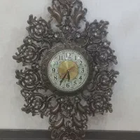 ساعت دیواری