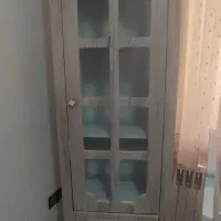 تخت و کمد