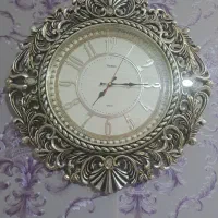ساعت دیواری