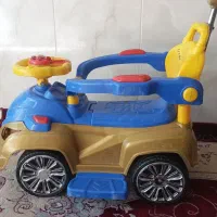 ماشین حمل کودک بسیار تمیز و کم کار