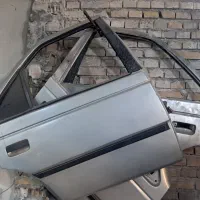 در و گلگیر استوک در حد نو