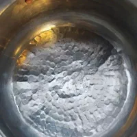 دو عدد دیگ مسی|ظروف پخت‌وپز|ایلام, |دیوار