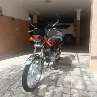 موتور ۱۲۵ تمیز عروسک