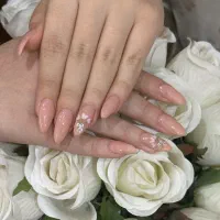 کاشت ژل قیمت استثنایی 300 ،مدل ناخن