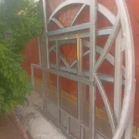 درب و پنجره المینیوم