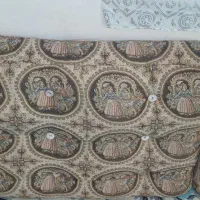 پشتی قدیمی