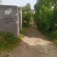 فروش یک قطعه مسکونی زمین بهمراه پروانه ساخت