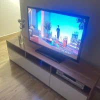 میز تلویزیون مدرن ۳کشو