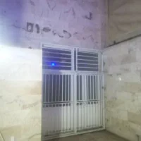 100مترویلایی یک طبقه تمام فول خیابان فراهانی