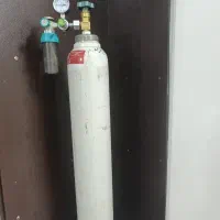 کپسول اکسیژن همراه با مانومتر
