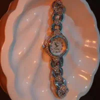 ساعت دخترانه