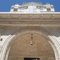 آپارتمان۲۶۵متر/4خواب مستر/سه نبش/غرق نور