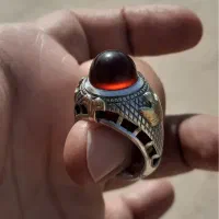 انگشتر عقیق سرخ