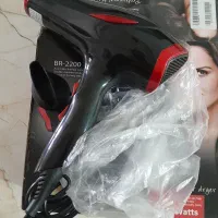 سشوار کاملا نو داخل جعبه