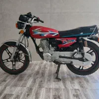 موتورسیکلت همتاز۲۰۰