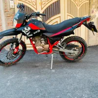 موتورسیکلت پریشی۲۵۰کویر