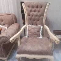 مبل ۷نفره ومیزغذاخوری ۶نفره