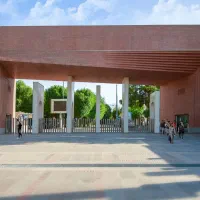 تدریس و مشاوره کنکور و دبیرستان