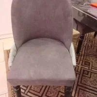سه عدد صندلی