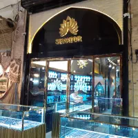 درب برقی شیشه ای