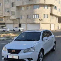 جیلی ام گرند هاچبک RV