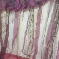 پرده حریر بنفش