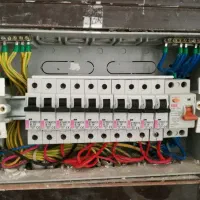 برقکار برق کش ساختمان