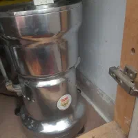 آب میوه گیری صنعتی