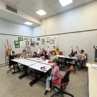 آموزش سفالگری و نقاشی برای همه سنین