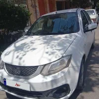 ماشین و خودرو سواری ساینا سفید