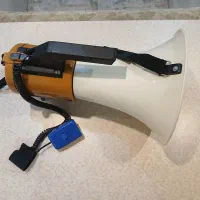 بلندگو دستی استفاده نشده