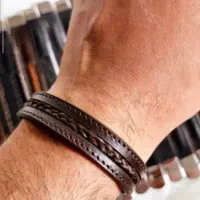 دستبند چرم طبیعی با موی یار