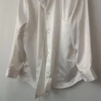 شومیز ساتن سفید سایز ۴۲تا۴۴