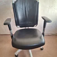 صندلی نیلپر خیلی کم کار
