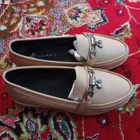 کفش|کیف، کفش، کمربند|نسیم‌شهر, |دیوار