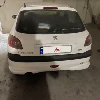 ۲۰۶ مدل ۸۱ رخ مدل بالا