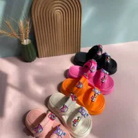 کفش، کراکس و کیف، صندل