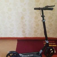 اسکوتر|دوچرخه، اسکیت، اسکوتر|نمین, |دیوار